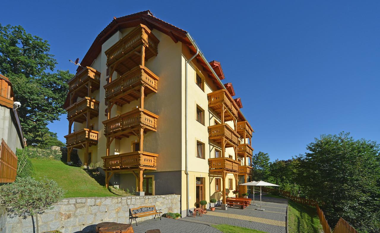 Willa Petrus Karpacz Exterior foto